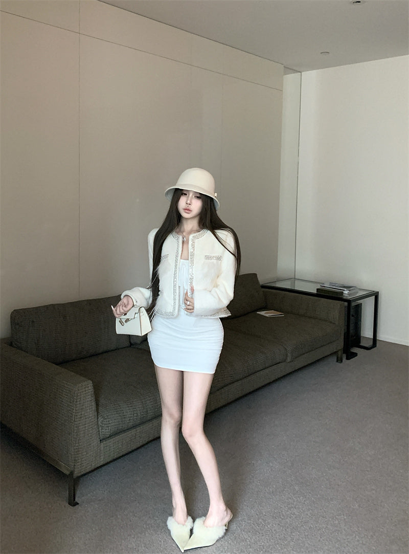 高級感精緻小香風毛呢拼接羽毛短款大衣