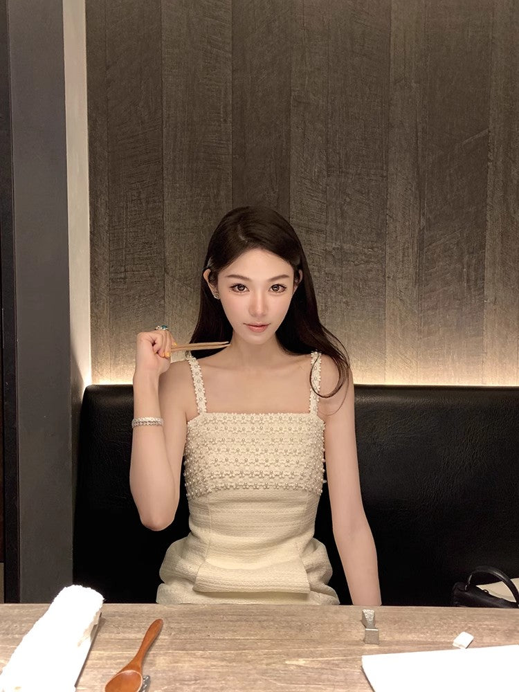 輕奢高級感針織小雛菊吊帶蕾絲連衣裙