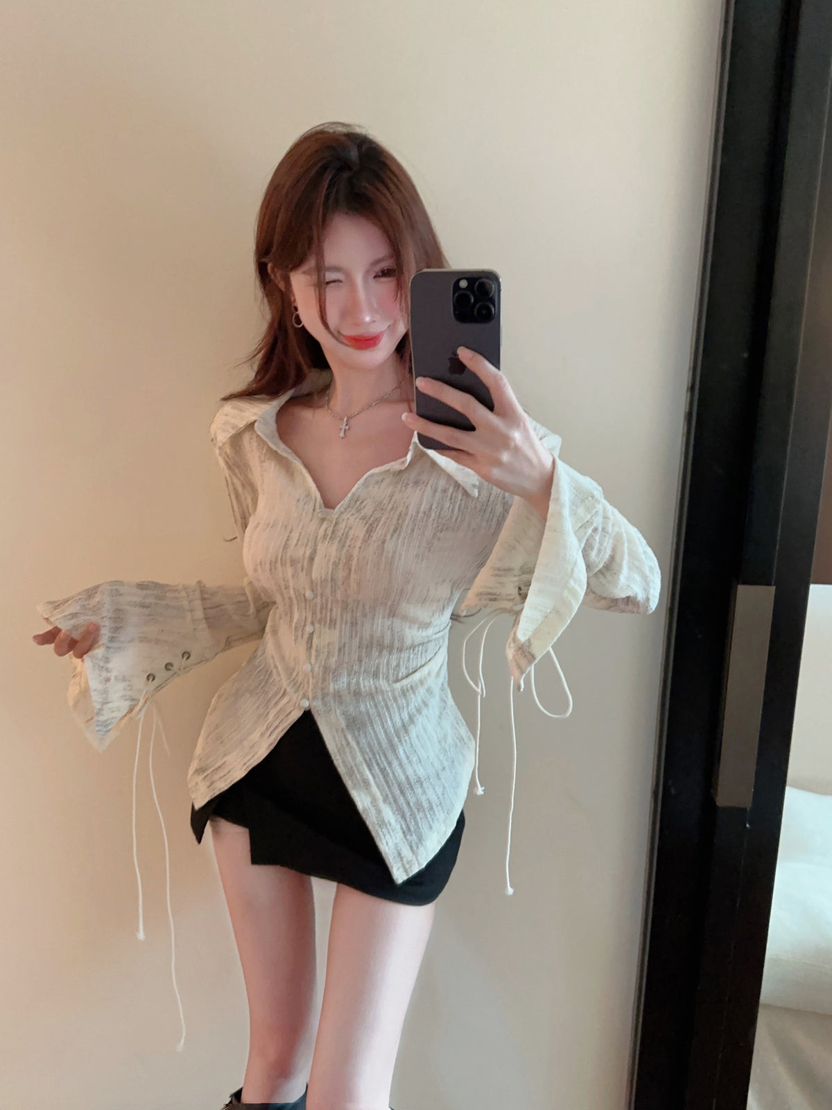 春夏法式氣質設計感掐腰長袖襯衫