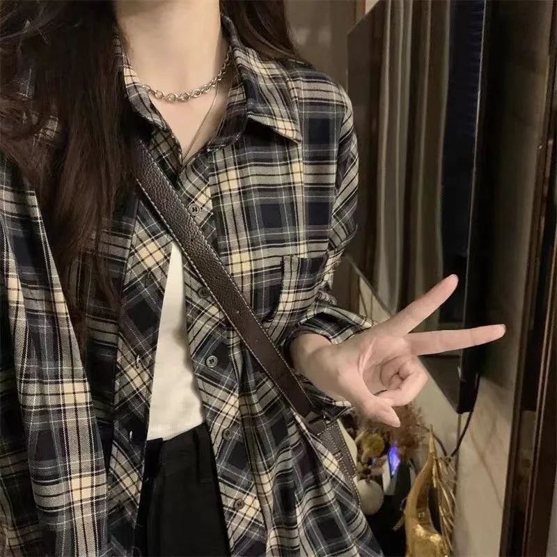 慵懶復古格子外搭襯衫
