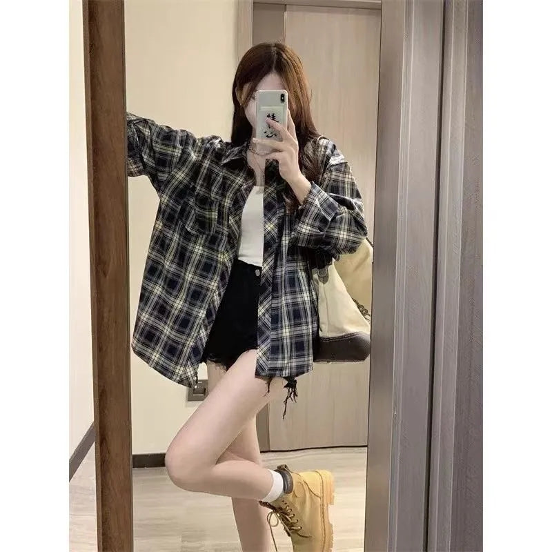 慵懶復古格子外搭襯衫