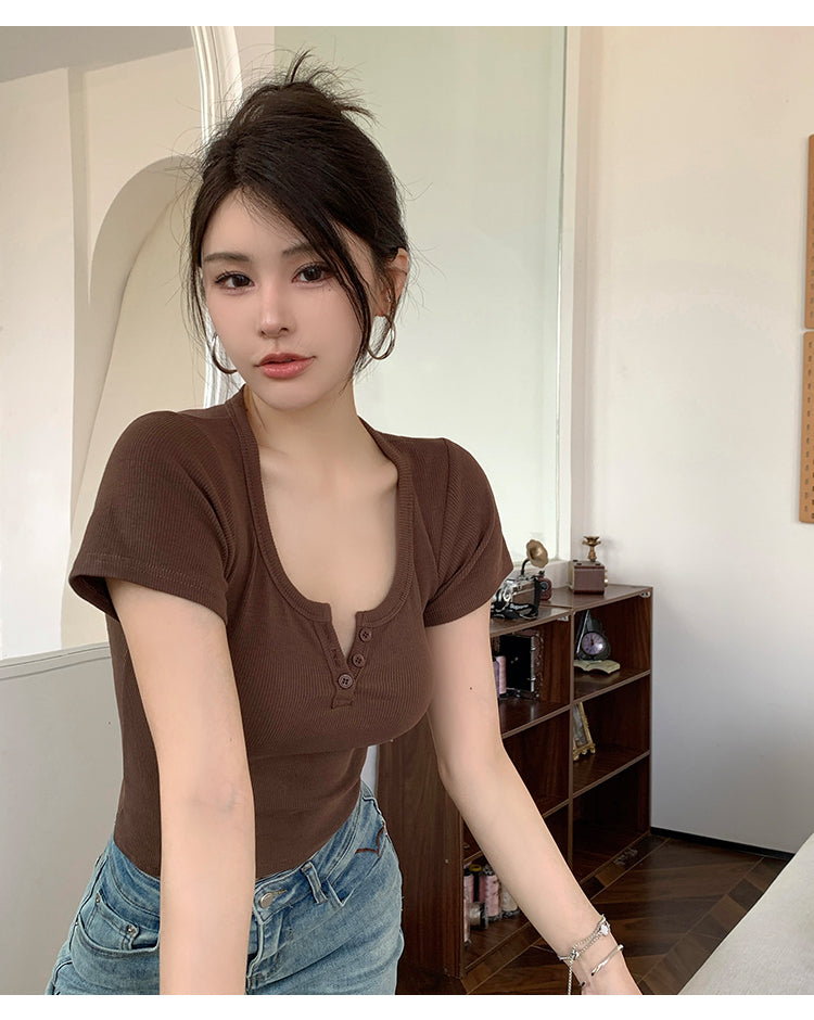 韓系紐扣設計感短款修身上衣
