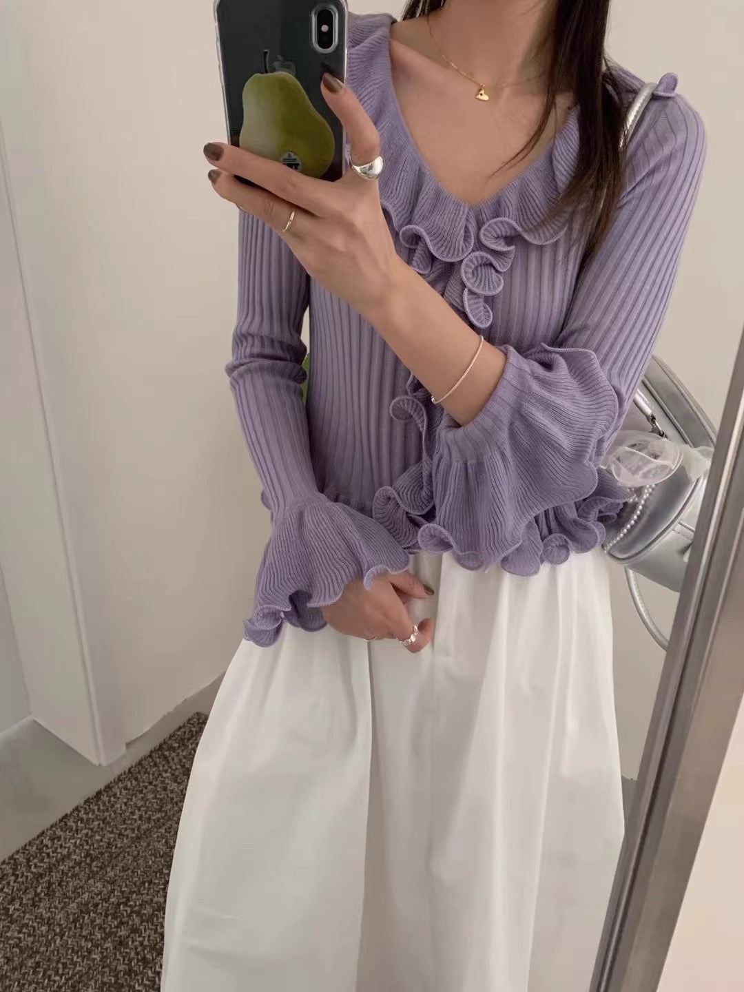 韓系甜美純欲木耳邊修身針織v領上衣