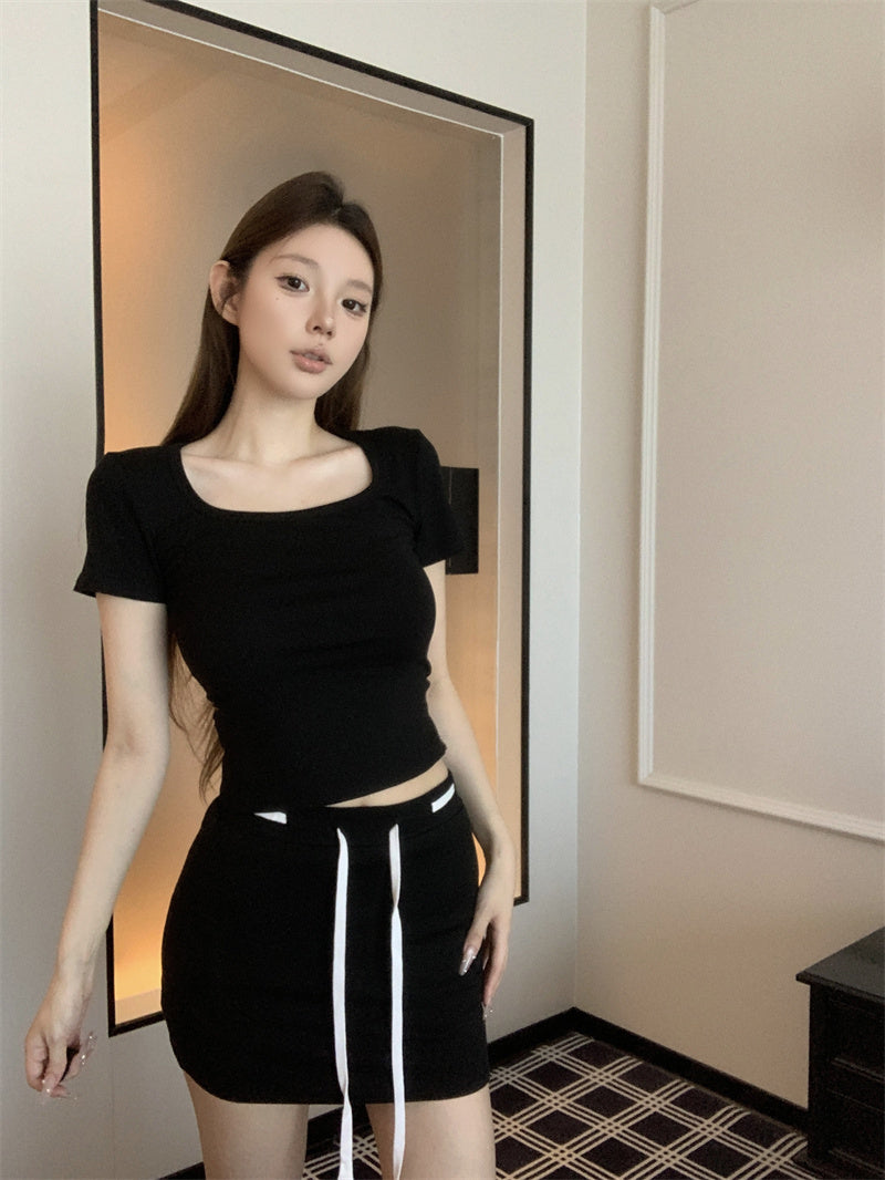 簡約生活低調品的tee日常懶人套裝