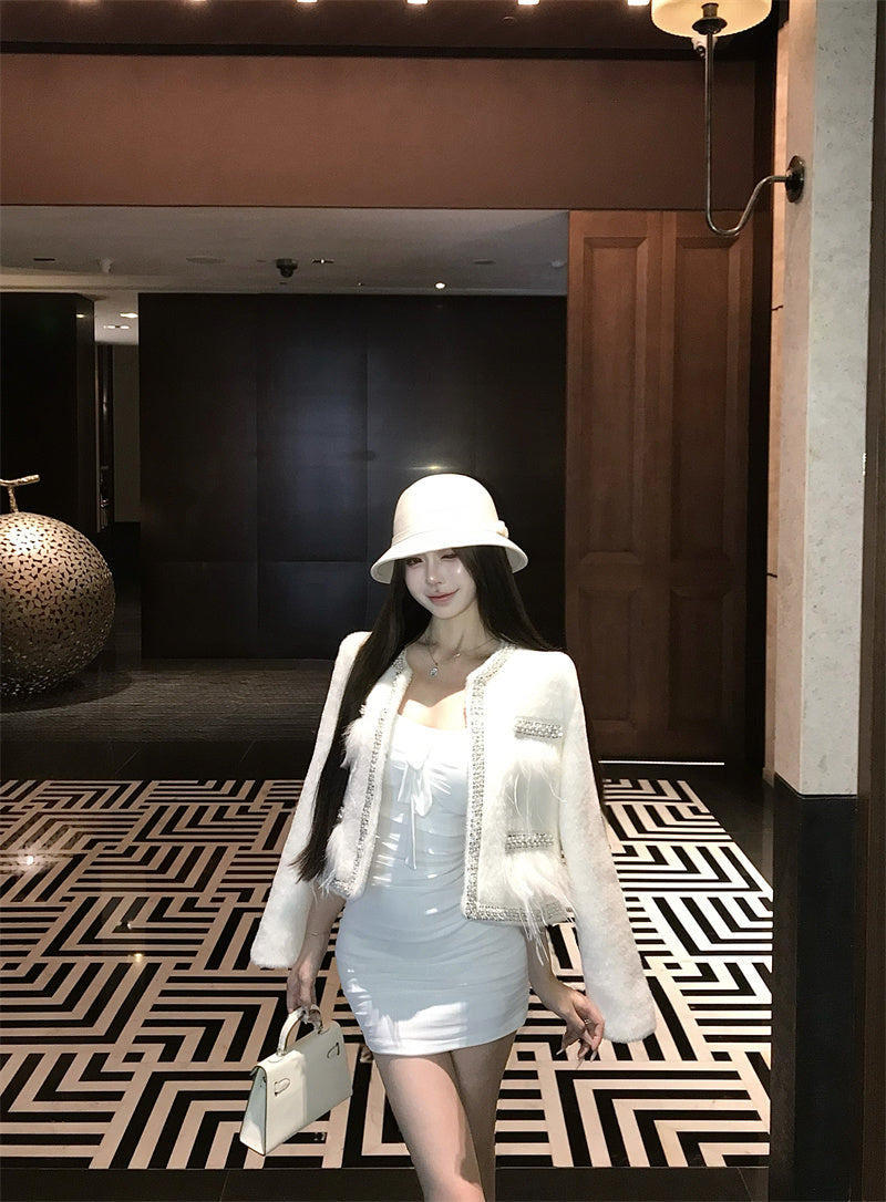 高級感精緻小香風毛呢拼接羽毛短款大衣