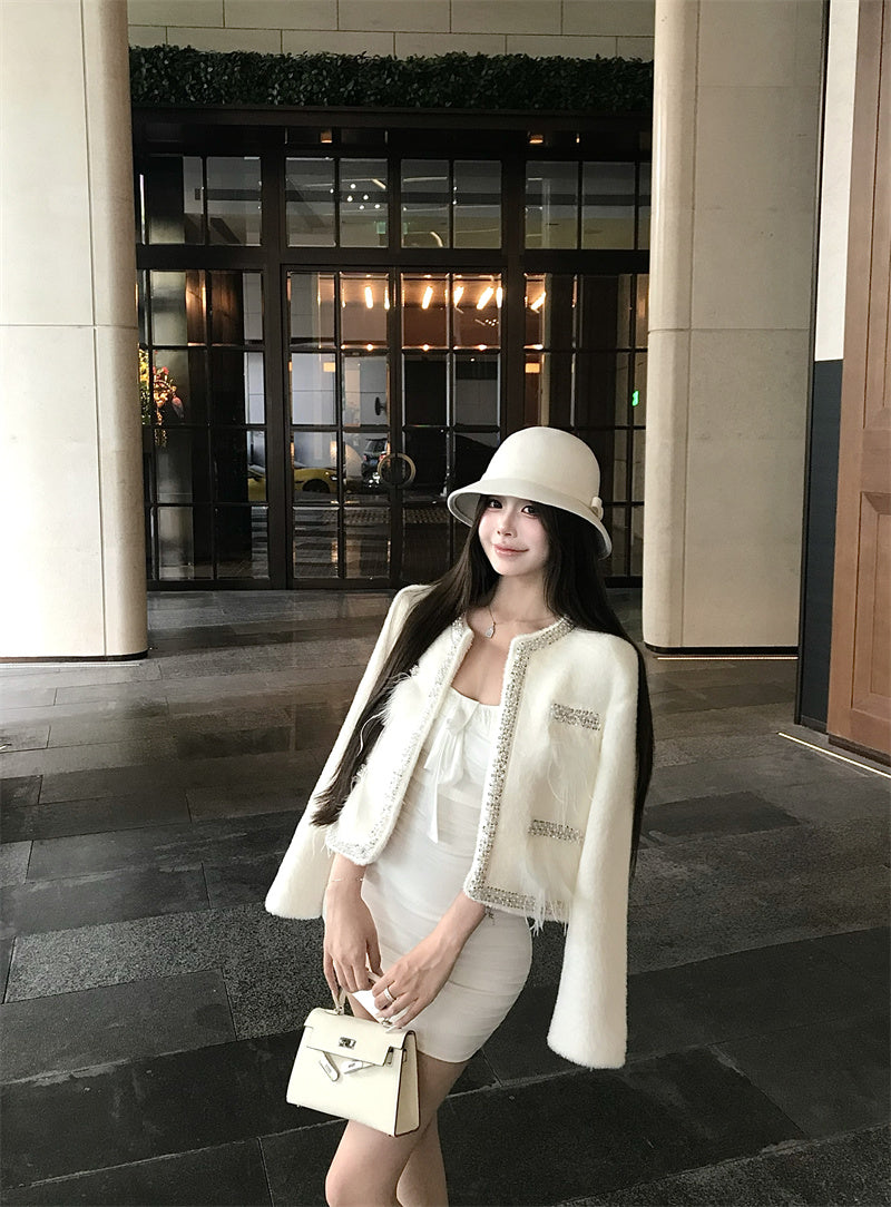 高級感精緻小香風毛呢拼接羽毛短款大衣