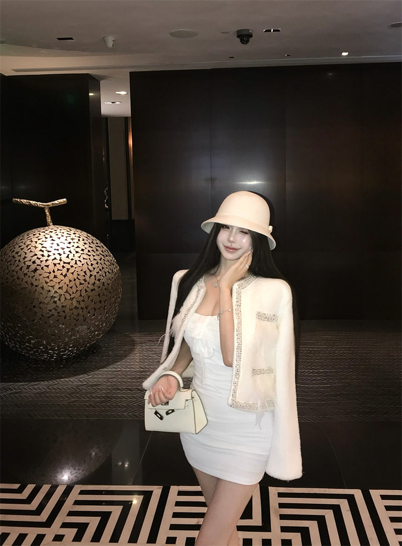 高級感精緻小香風毛呢拼接羽毛短款大衣