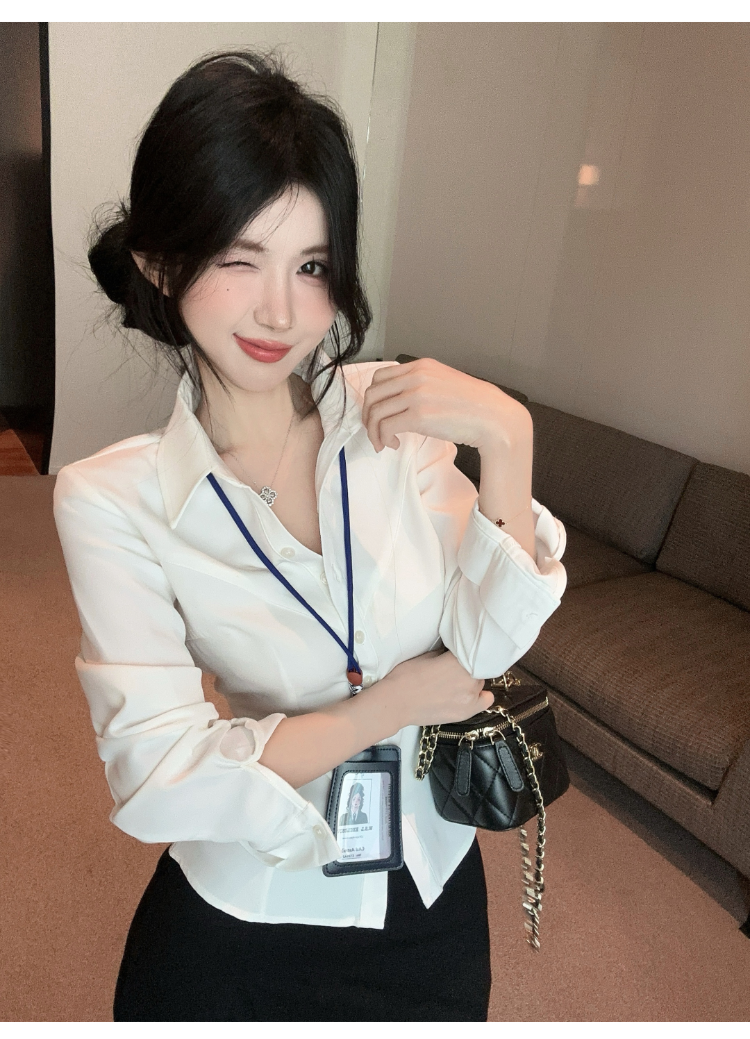 簡約清純性感收腰白襯衫
