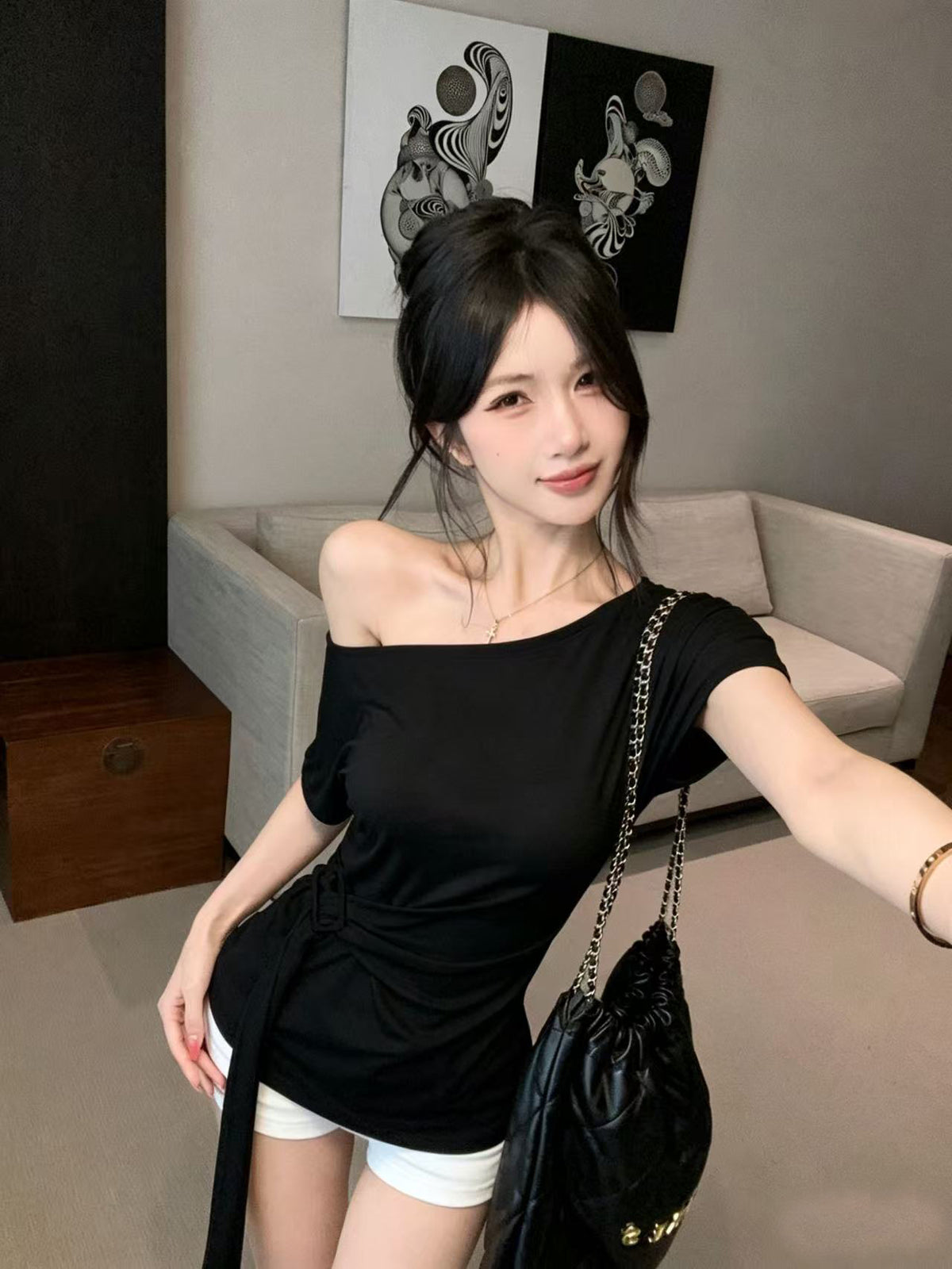 氣質慵懶百搭卡扣綁帶收腰顯瘦露肩上衣